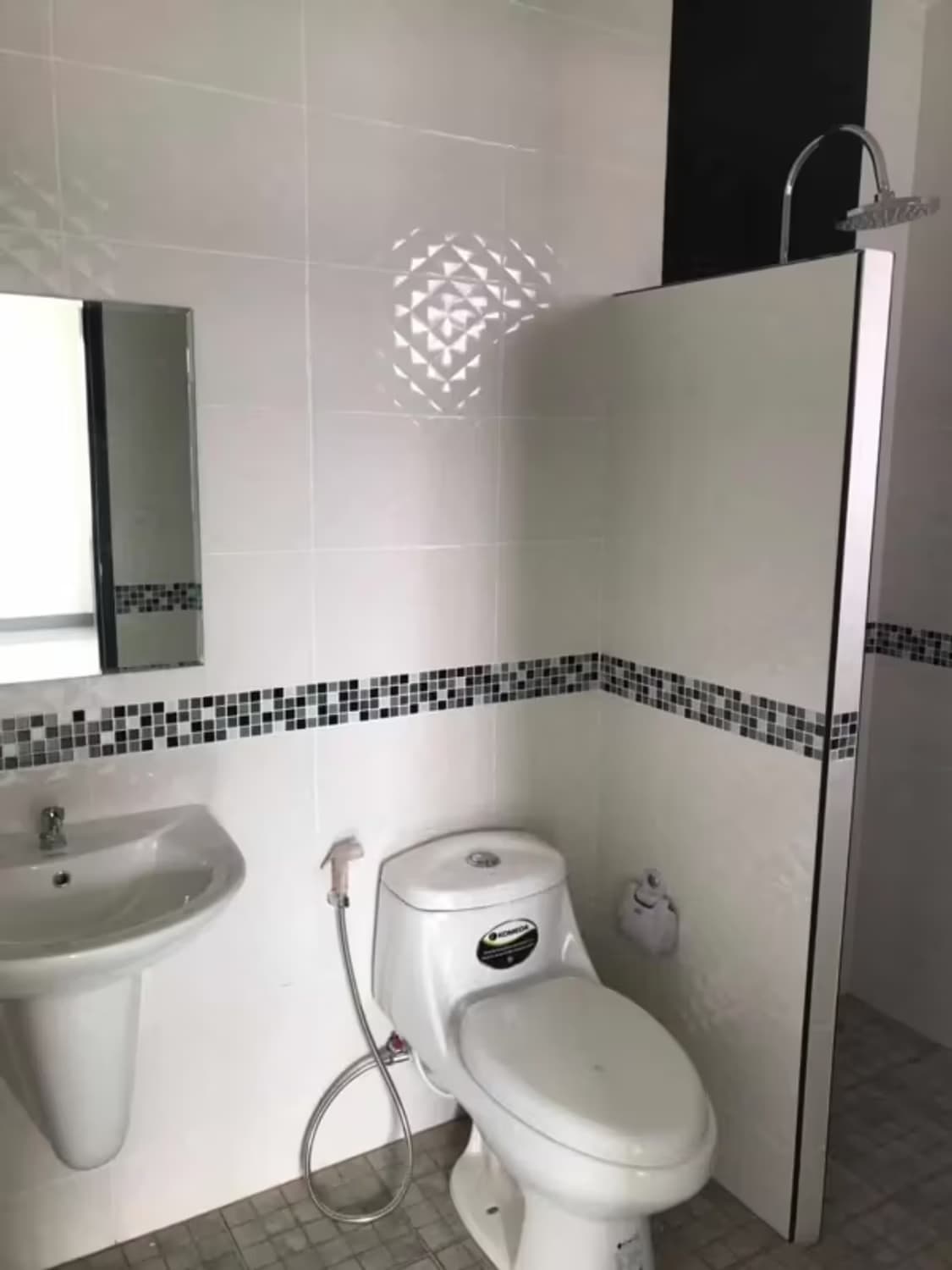 3 Bedroom House - Image 3