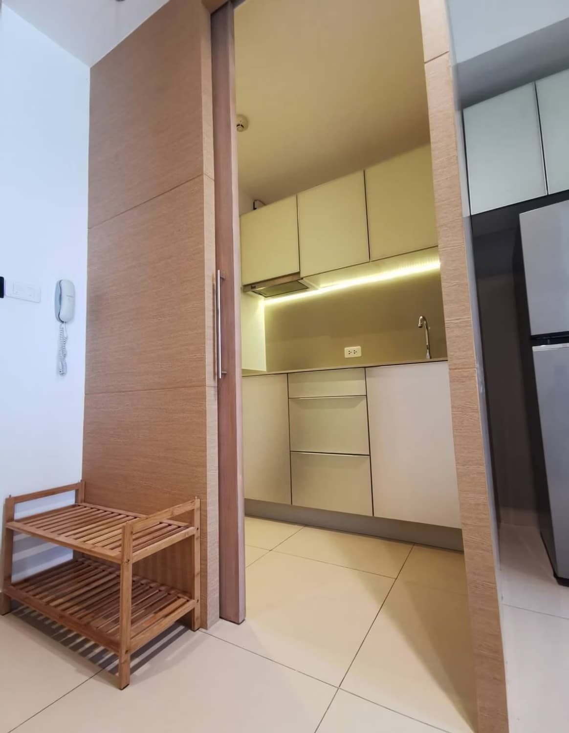 1 Bed Condo for Rent and Sale in undefined - Image 9