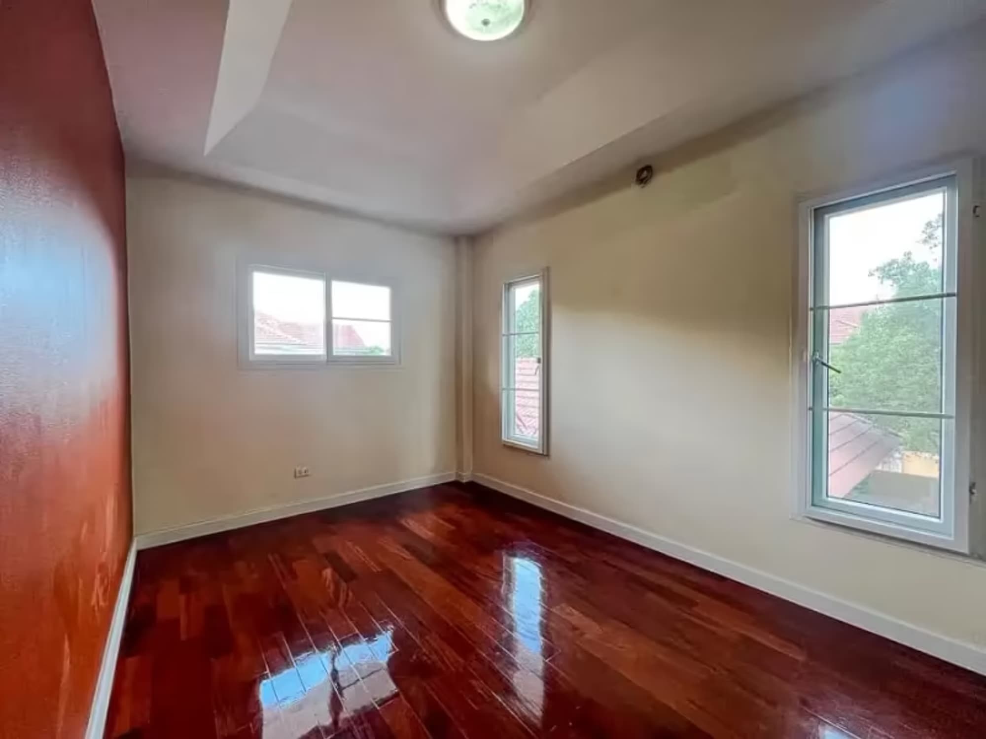 3 Bedroom House - Image 16