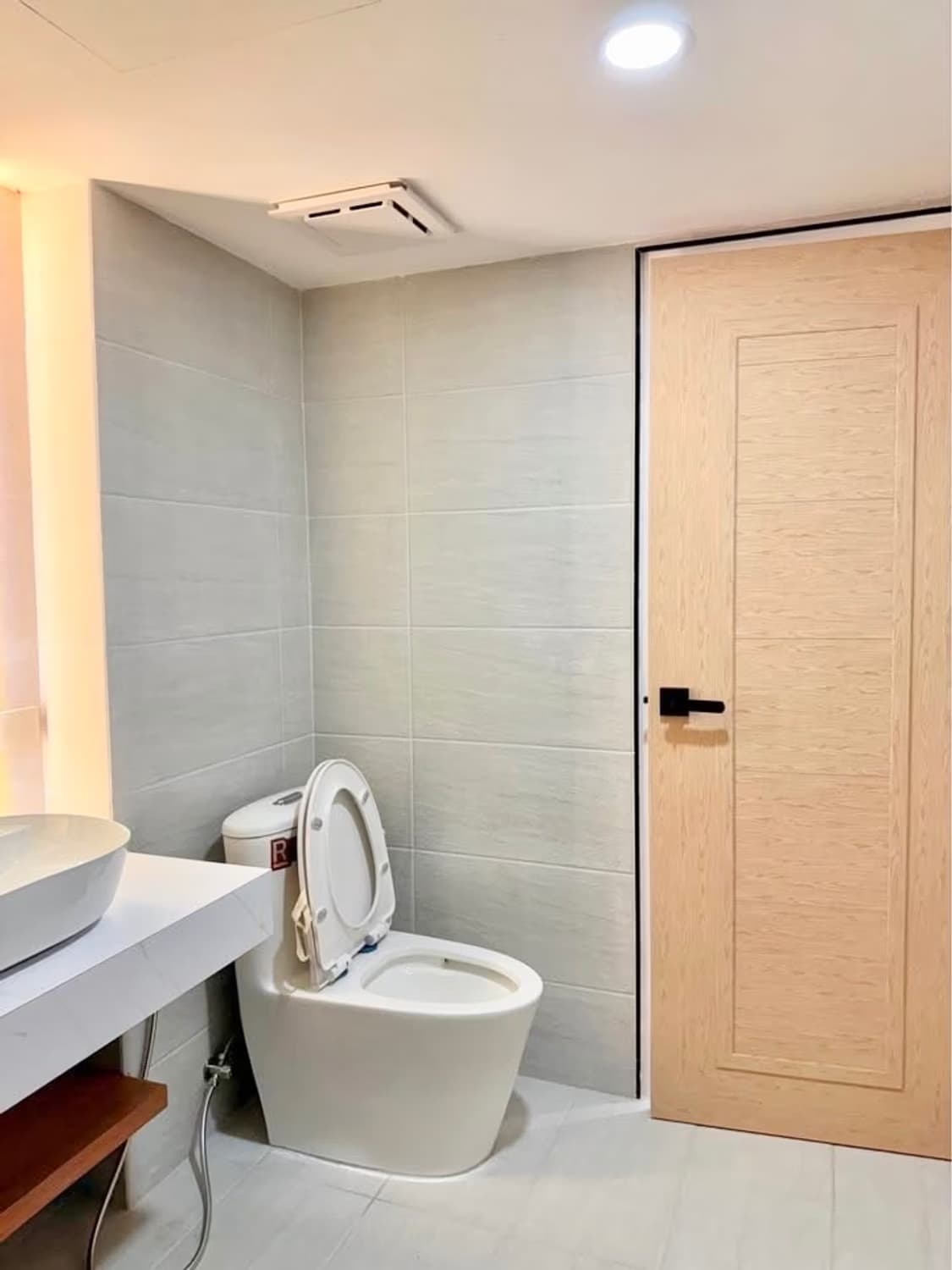 2 Bed Condo for Sale in Mueang Chiang Mai - Image 12