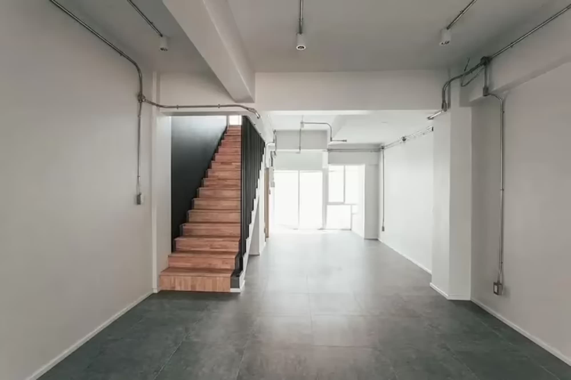 1 Bedroom House - Image 4