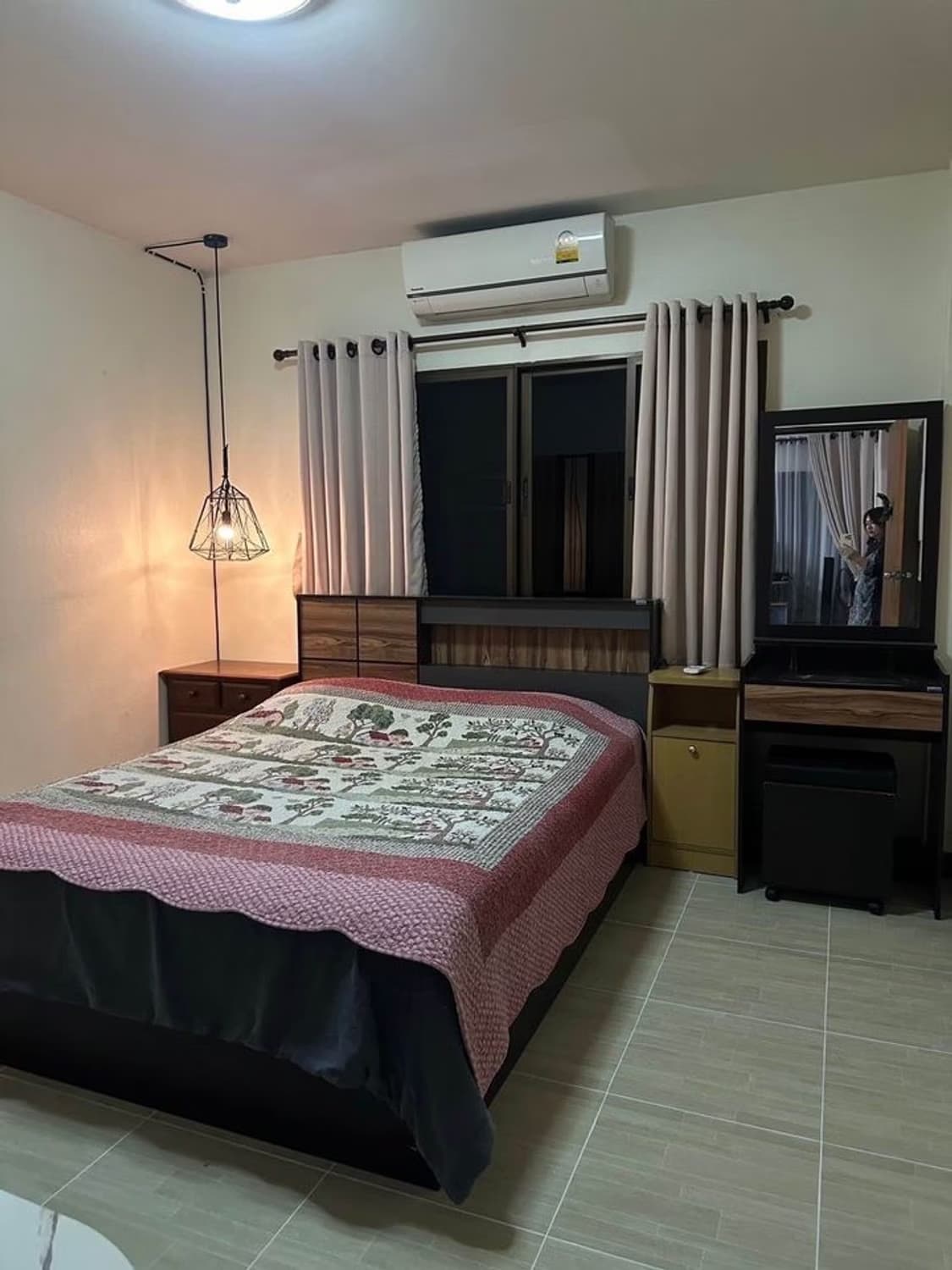 6 Bed House for Rent in San Sai - Image 7