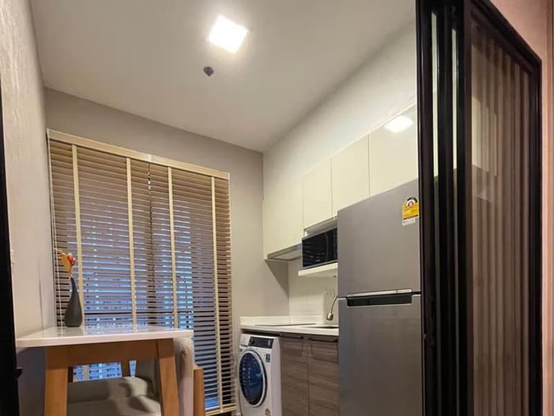 1 Bed Condo for Sale  Near Phra Ram 9 MRT