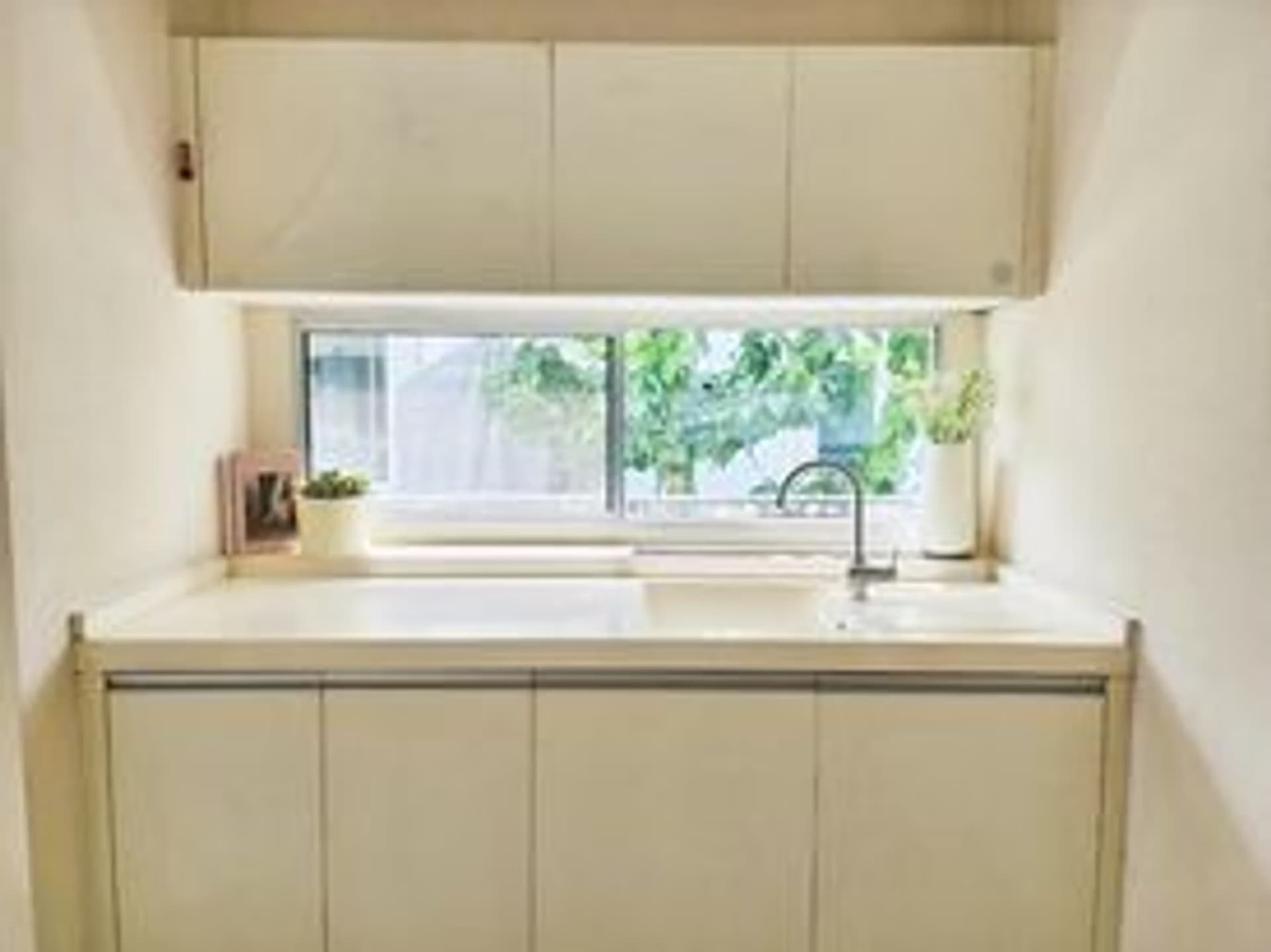 3 Bed House for Rent in Prawet - Image 8