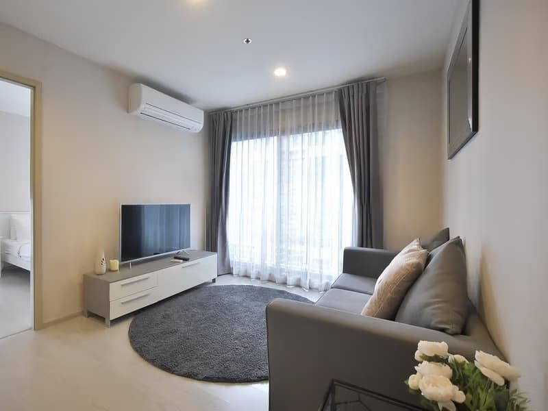 2 Bed Condo for Rent in Khlong Toei