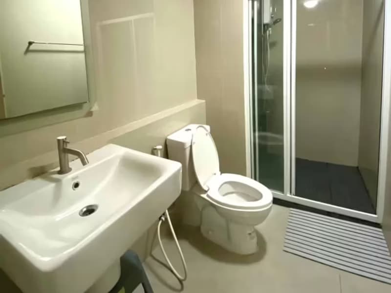 1 Bedroom Condo