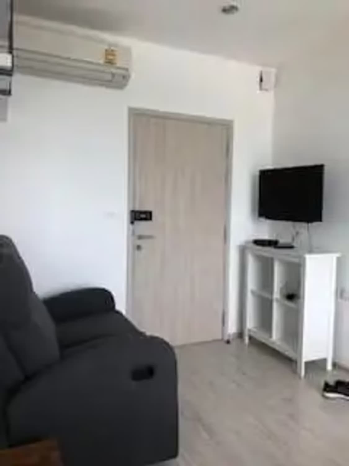 Studio for Rent/Sale in  - Image 7