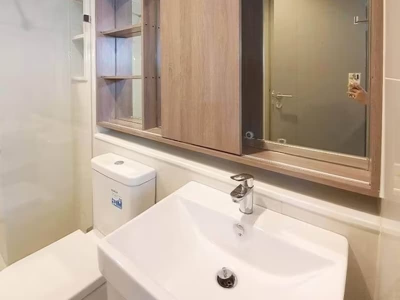 Condo for Rent at Life Asoke - Rama 9