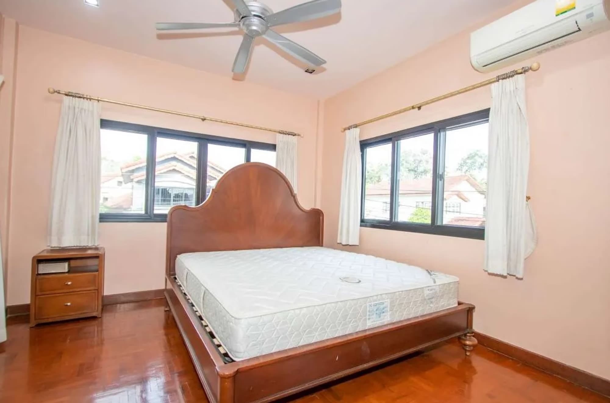 3 Bed House for Sale in Hang Dong - Image 9