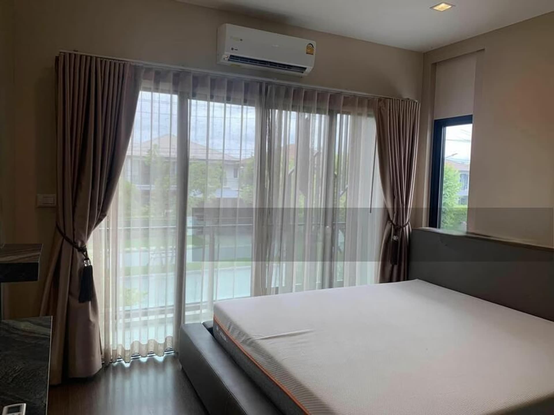  House for Rent at  Burasiri Wongwaen-Onnut - Image 10