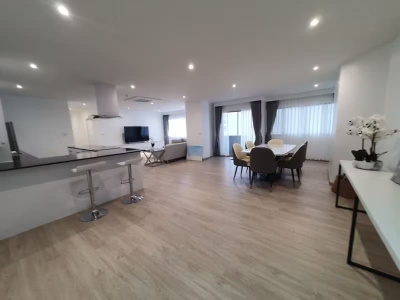 Condo for Rent, Sale at Silom Condominium