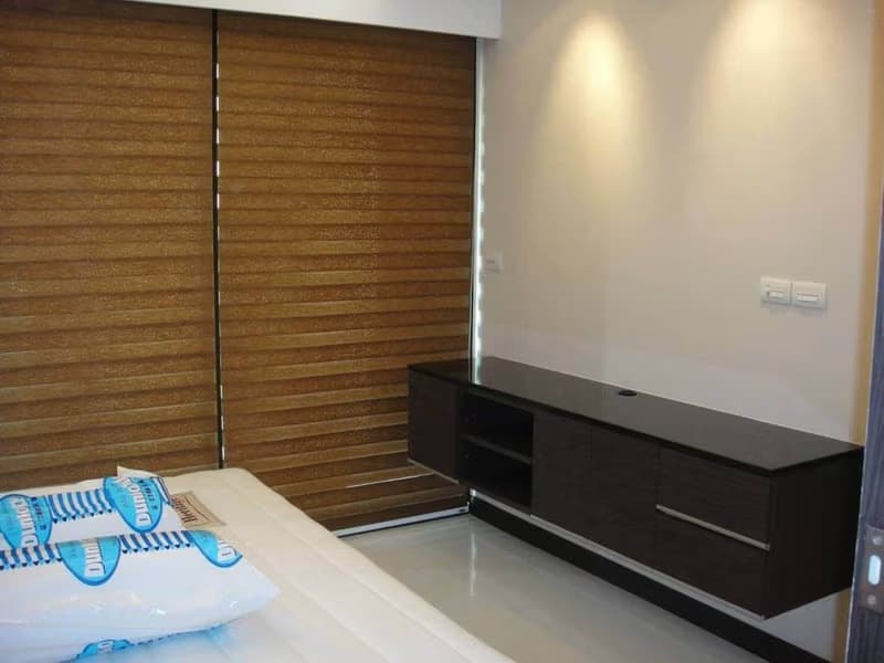 1 Bed Condo for Rent and Sale  Near Udom Suk BTS