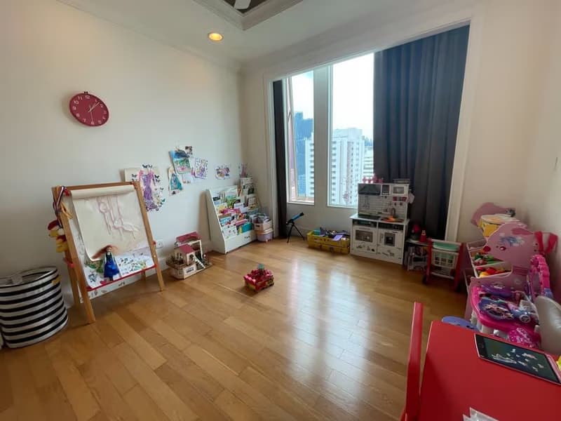 3 Bed Condo for Sale in Watthana