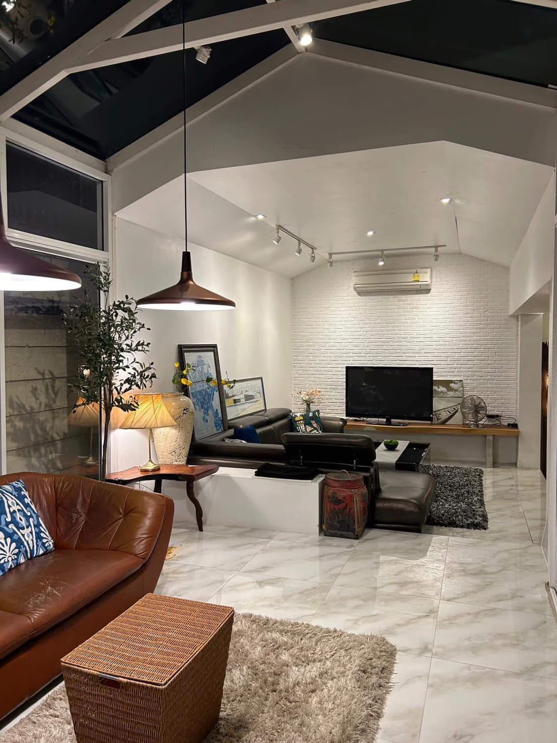 3 Bed House for Rent in Mueang Chiang Mai - Image 6