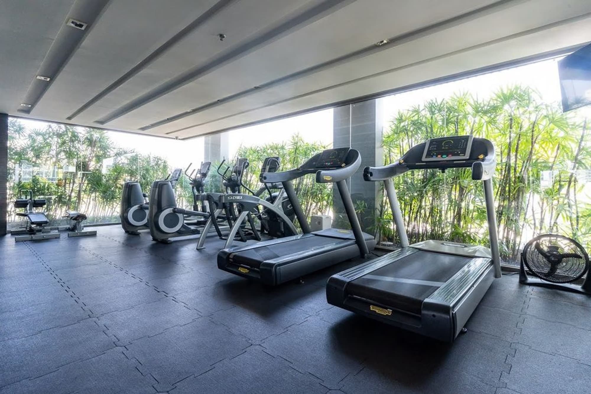 2 Bedroom Condo at AEQUA Residence Sukhumvit 49 - Image 13