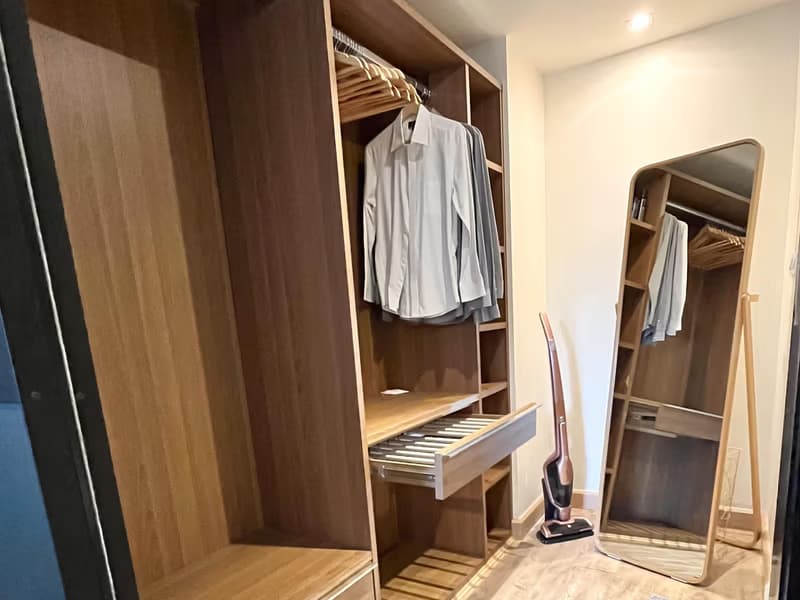 1 Bed Condo for Sale  Near Ekkamai BTS