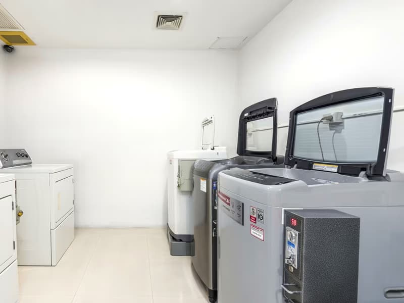 1 Bed Condo for Sale  Near Asok BTS