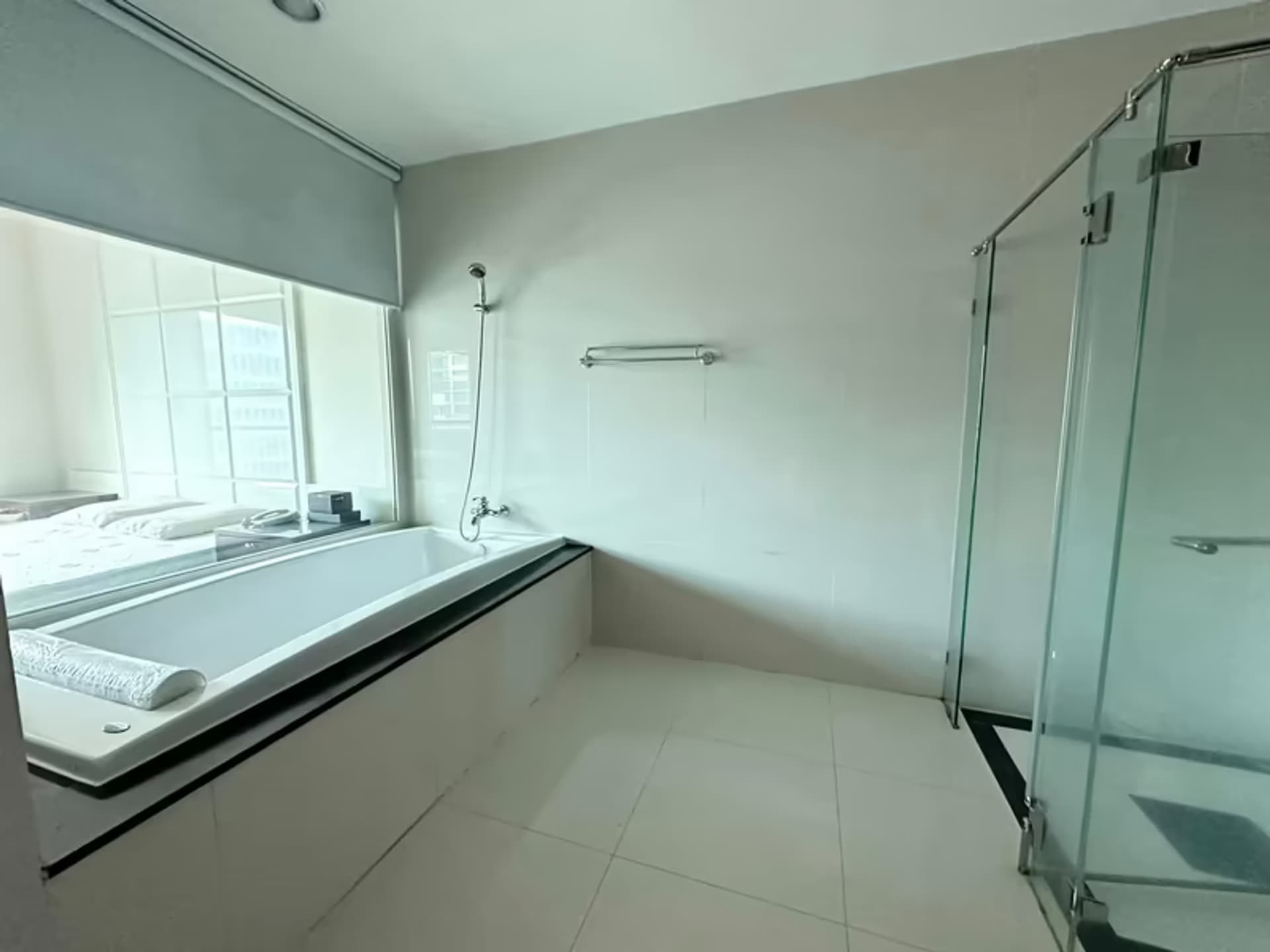  - Image 8