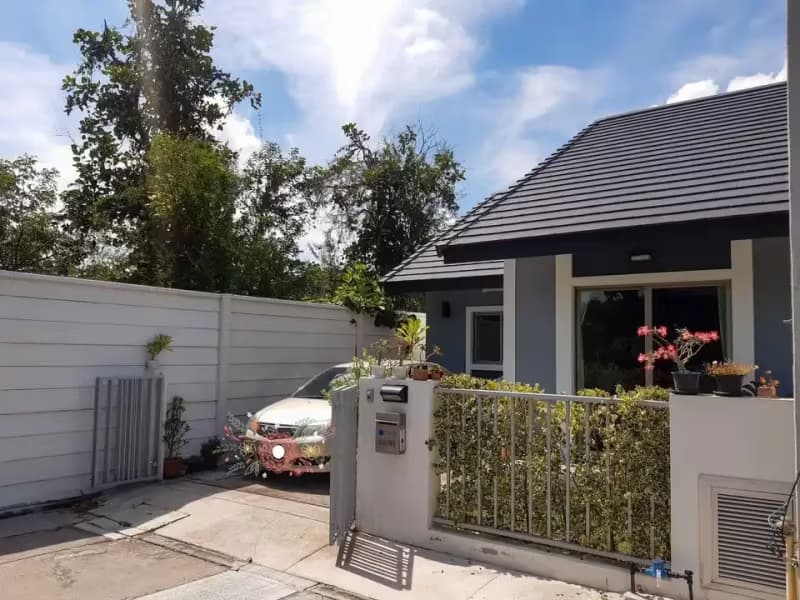 2 Bedroom House