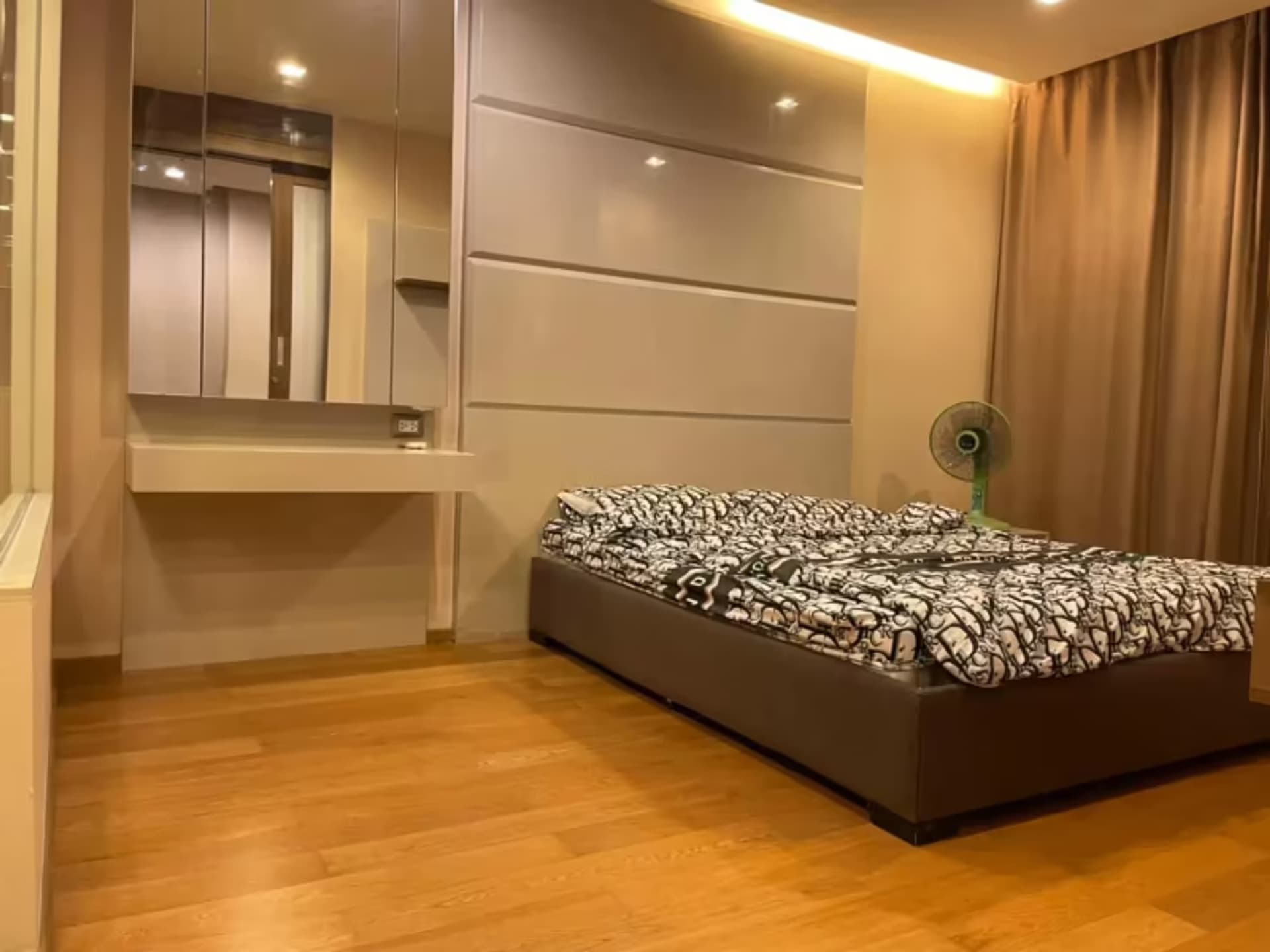Condo for Rent at The Address Sathorn - Image 3