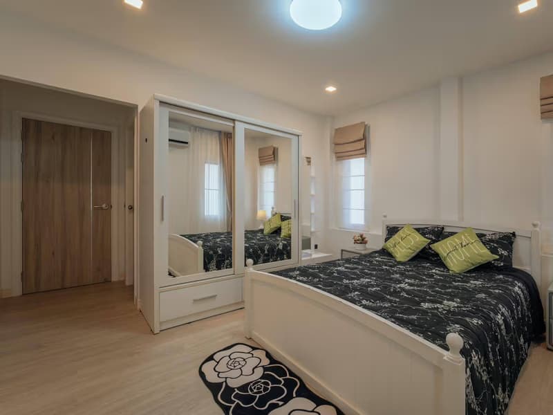 4 Bed House for Rent in Hang Dong