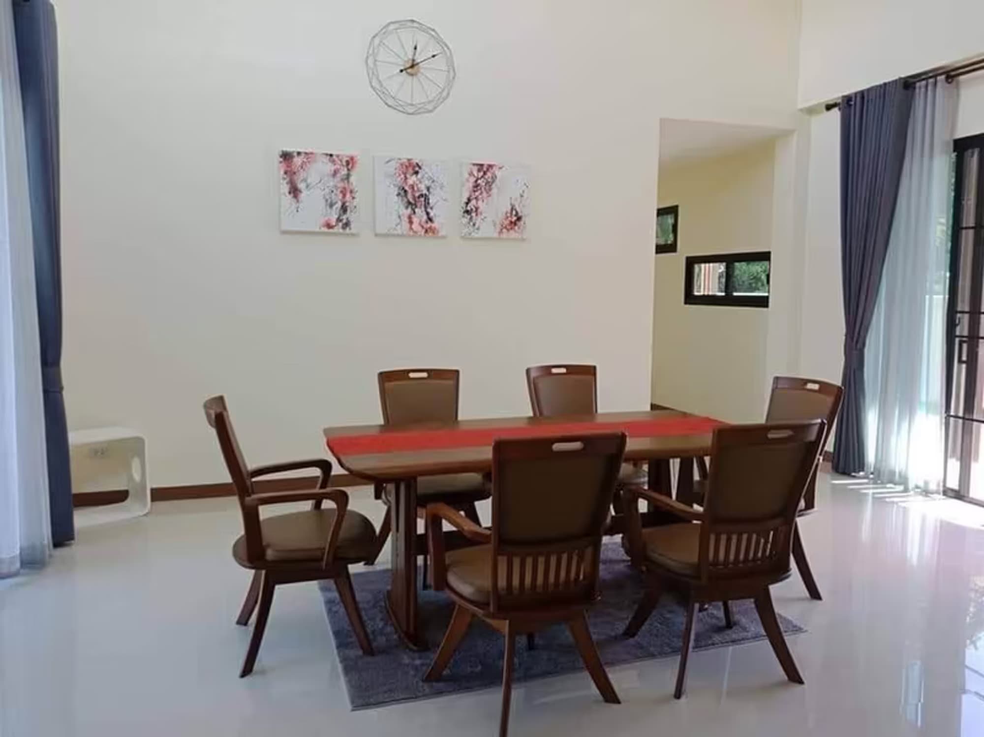 3 Bedroom House - Image 2