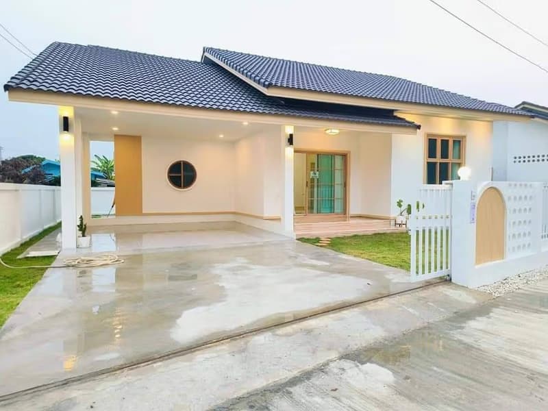 3 Bed House for Sale in Saraphi