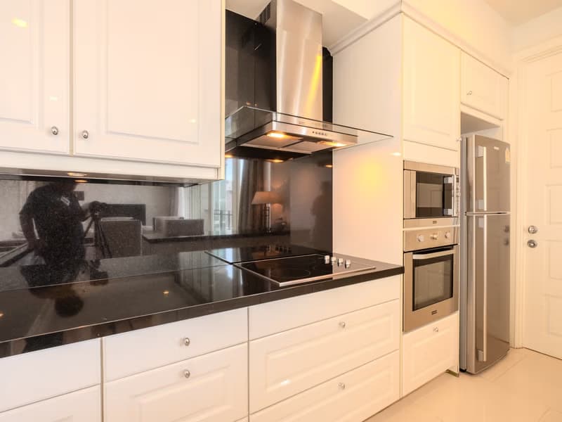 2 Bed Condo for Sale in undefined
