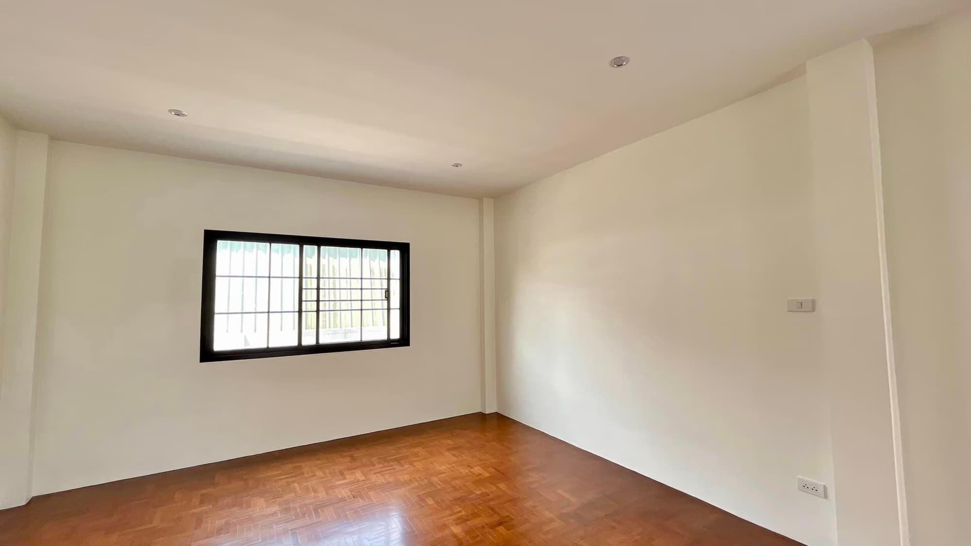 House for Sale at Phimuk 1 - Image 5