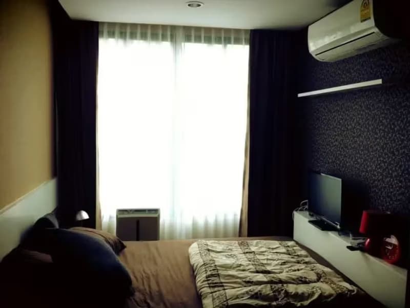 1 Bedroom Condo