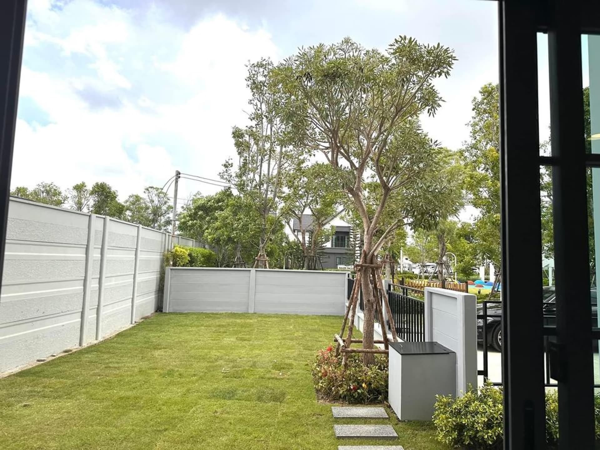 4 Bed House for Sale in Bang Phli - Image 3