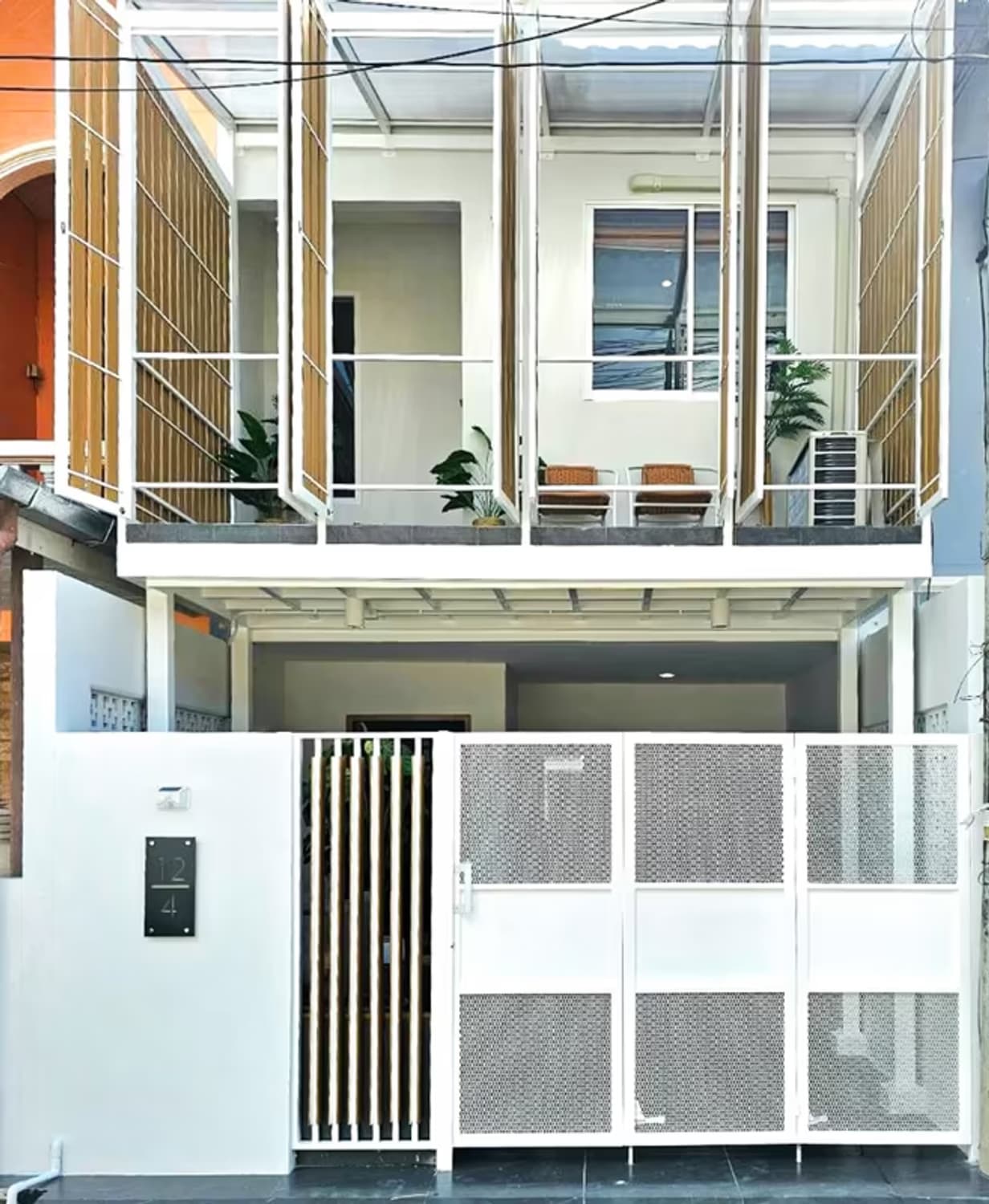 2 Bedroom House - Image 1