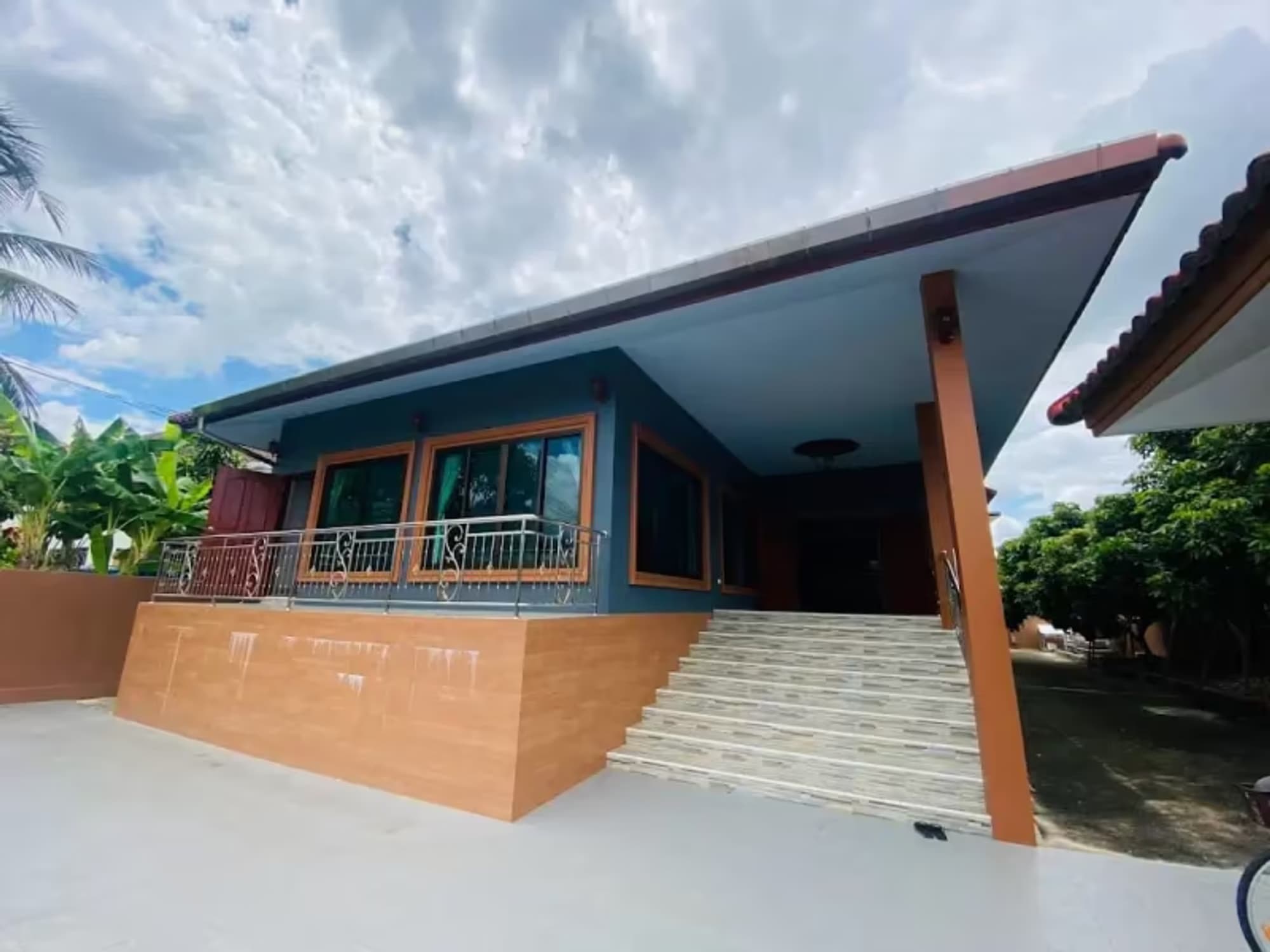 4 Bedroom House - Image 22