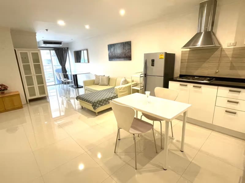 2 Bed Condo for Sale in Khlong Toei