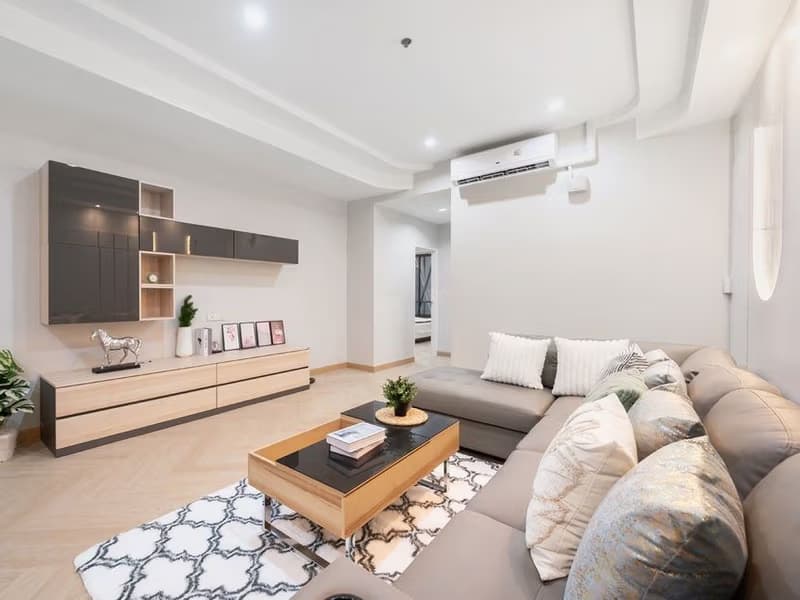 2 Bed Condo for Sale in Khlong San