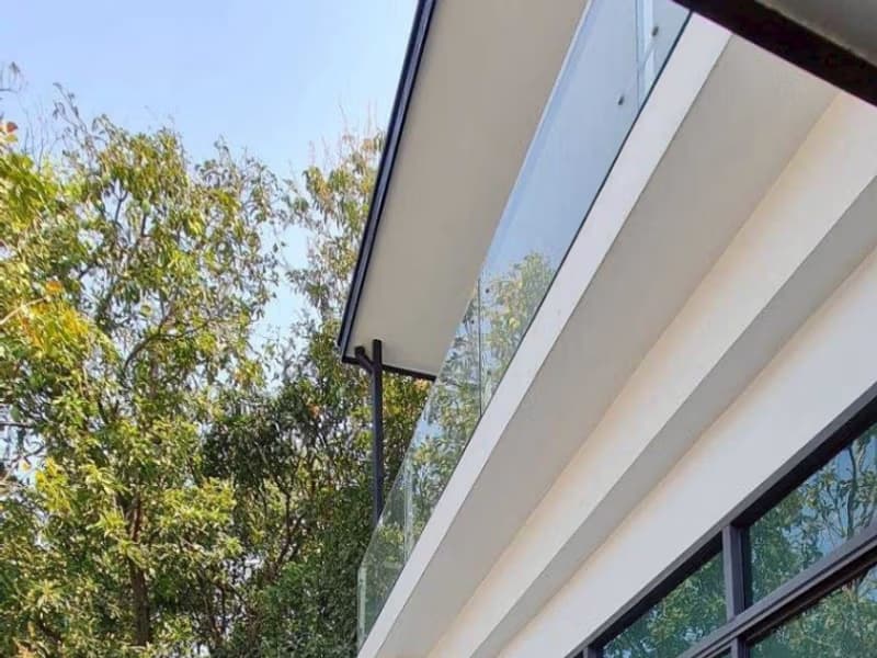 4 Bed House for Rent in Watthana