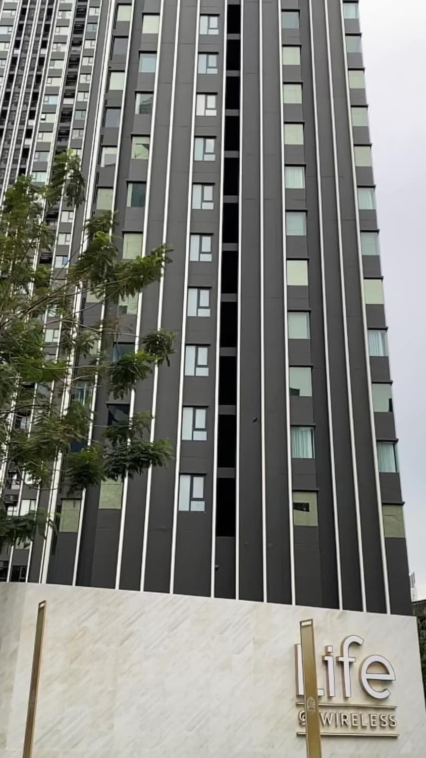 null Bed Condo for Rent  Near Phloen Chit BTS - Image 20