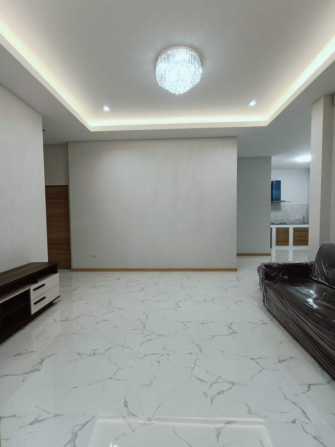  - Image 6