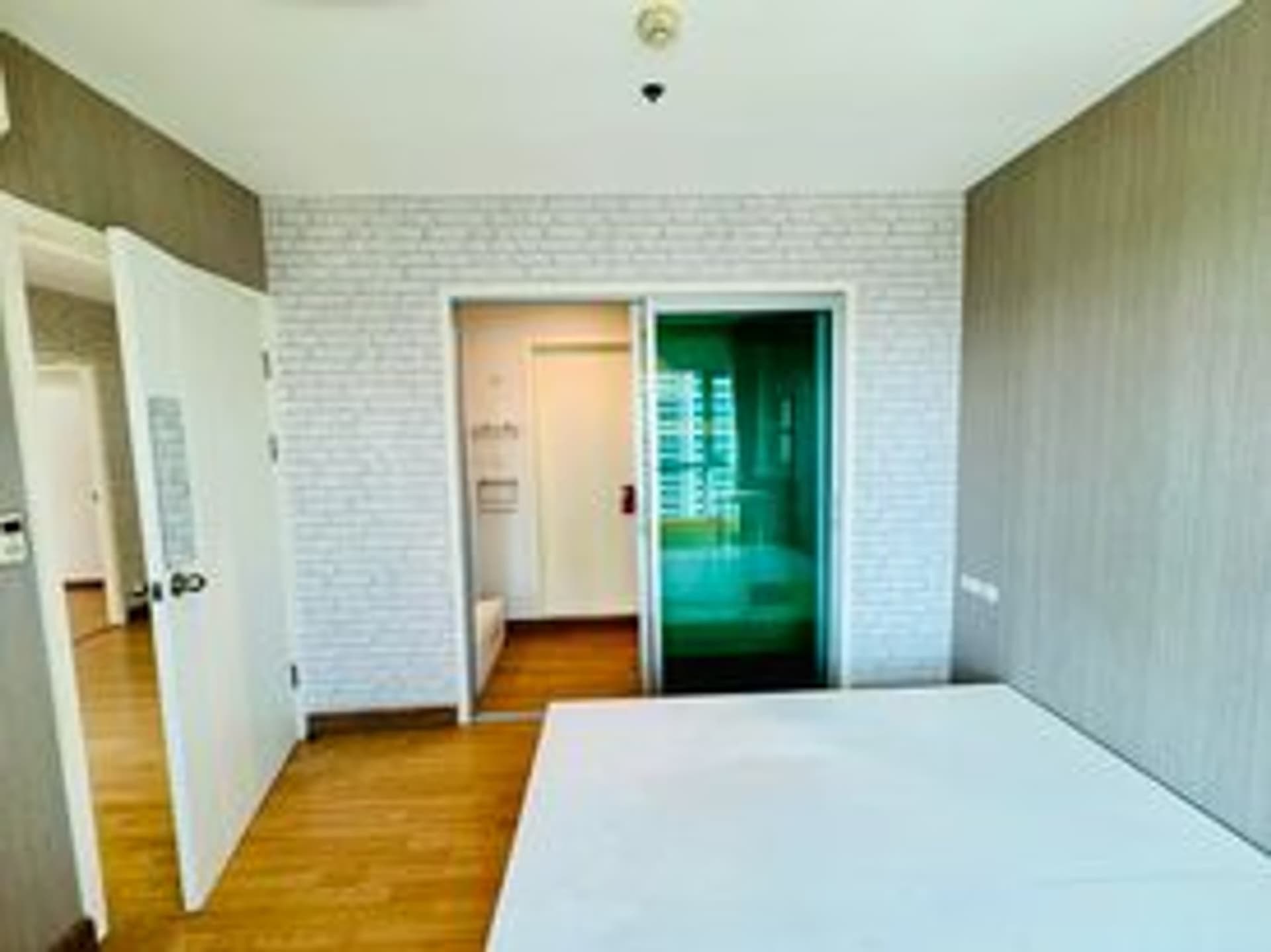 Condo for Sale at Aspire Rama 4 - Image 2