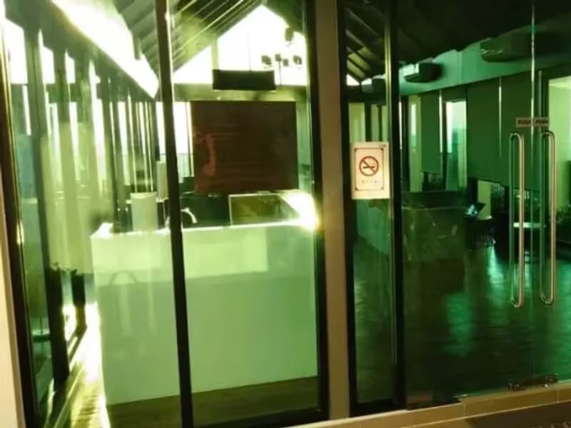 1 Bedroom Condo