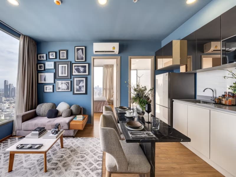 1 Bedroom Condo