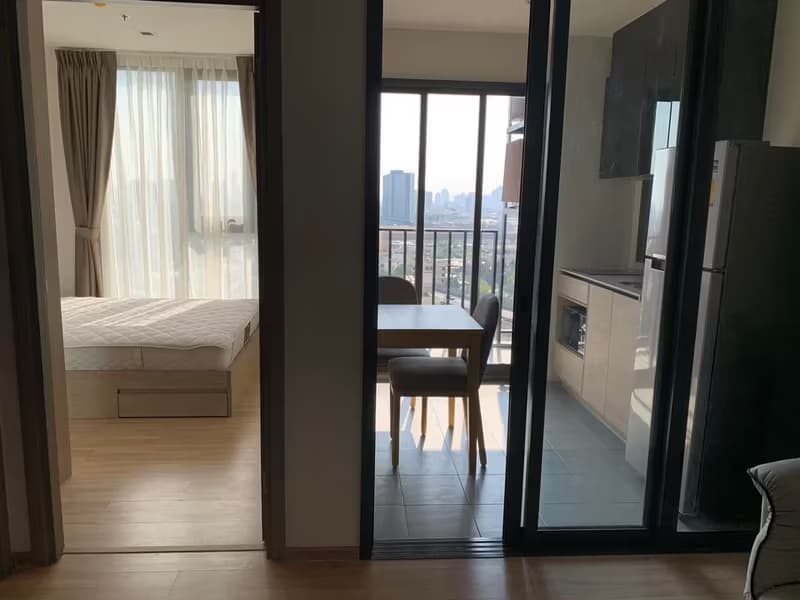 1 Bedroom Condo