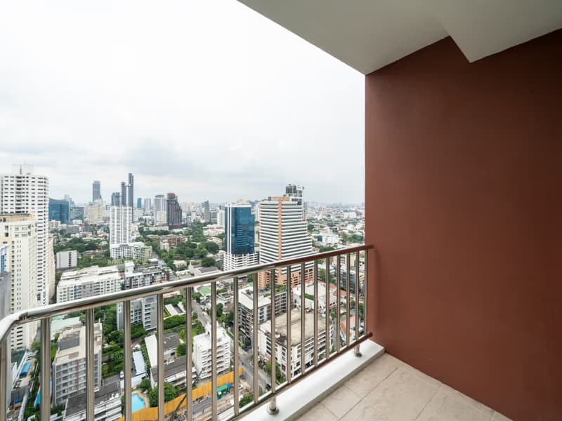2 Bed Condo for Rent and Sale in Watthana