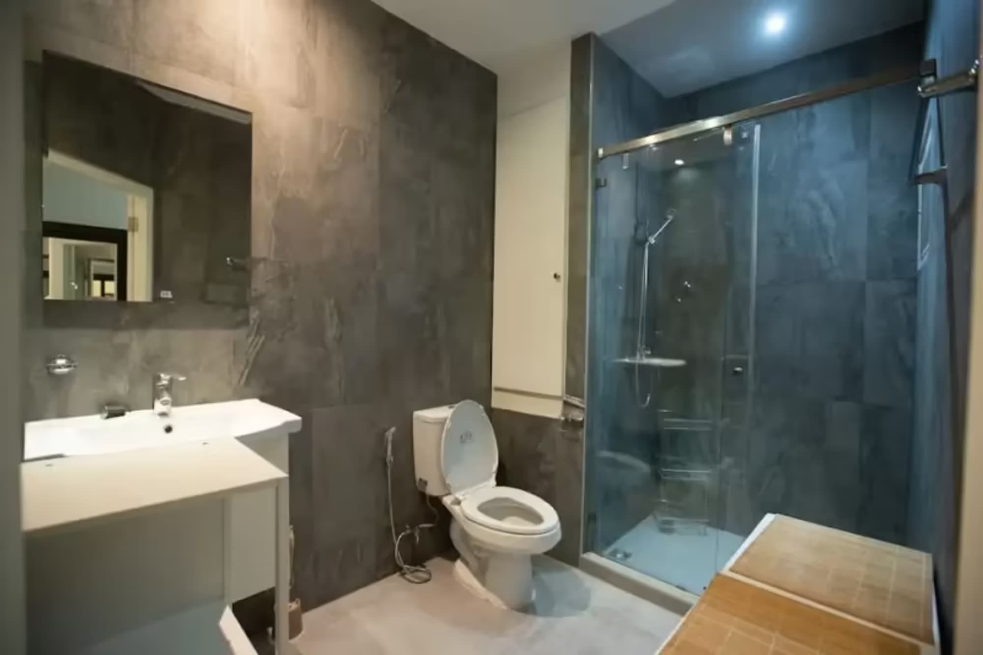 3 Bedroom Condo - Image 4