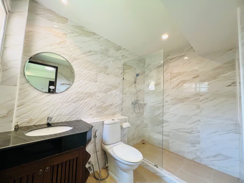 4 Bed House for Rent in Hang Dong