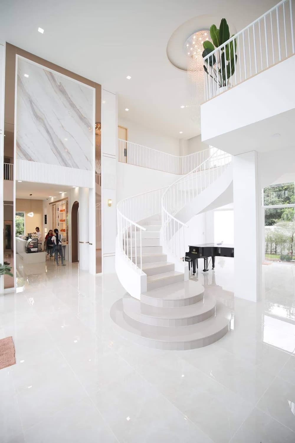 6 Bed House for Sale in Saraphi District - Image 7
