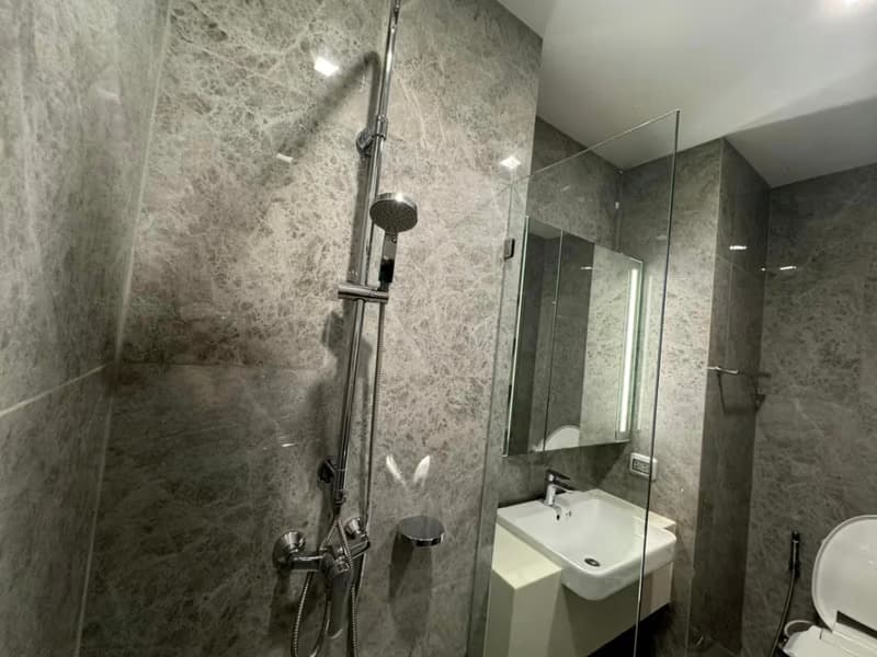 1 Bed Condo for Rent in Phaya Thai