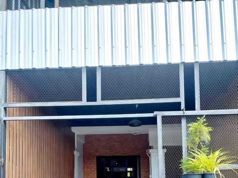 Townhouse for Sale 