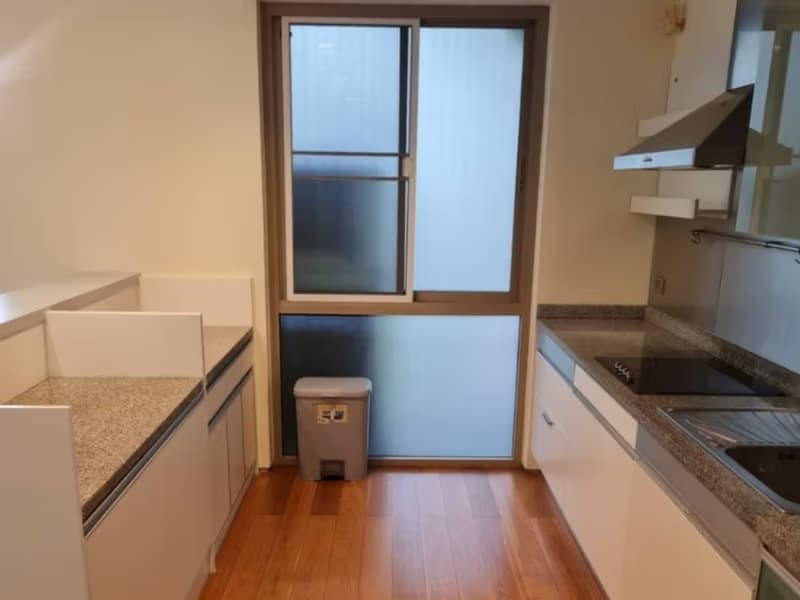 2 Bed Condo for Rent in Khlong Toei
