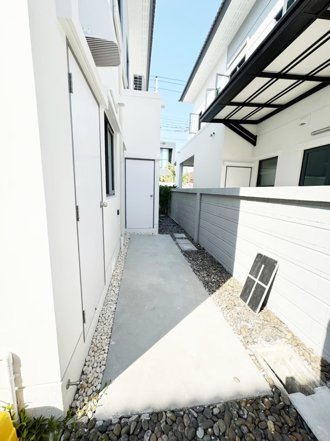 5 Bed House for Rent in Bang Phli - Image 23